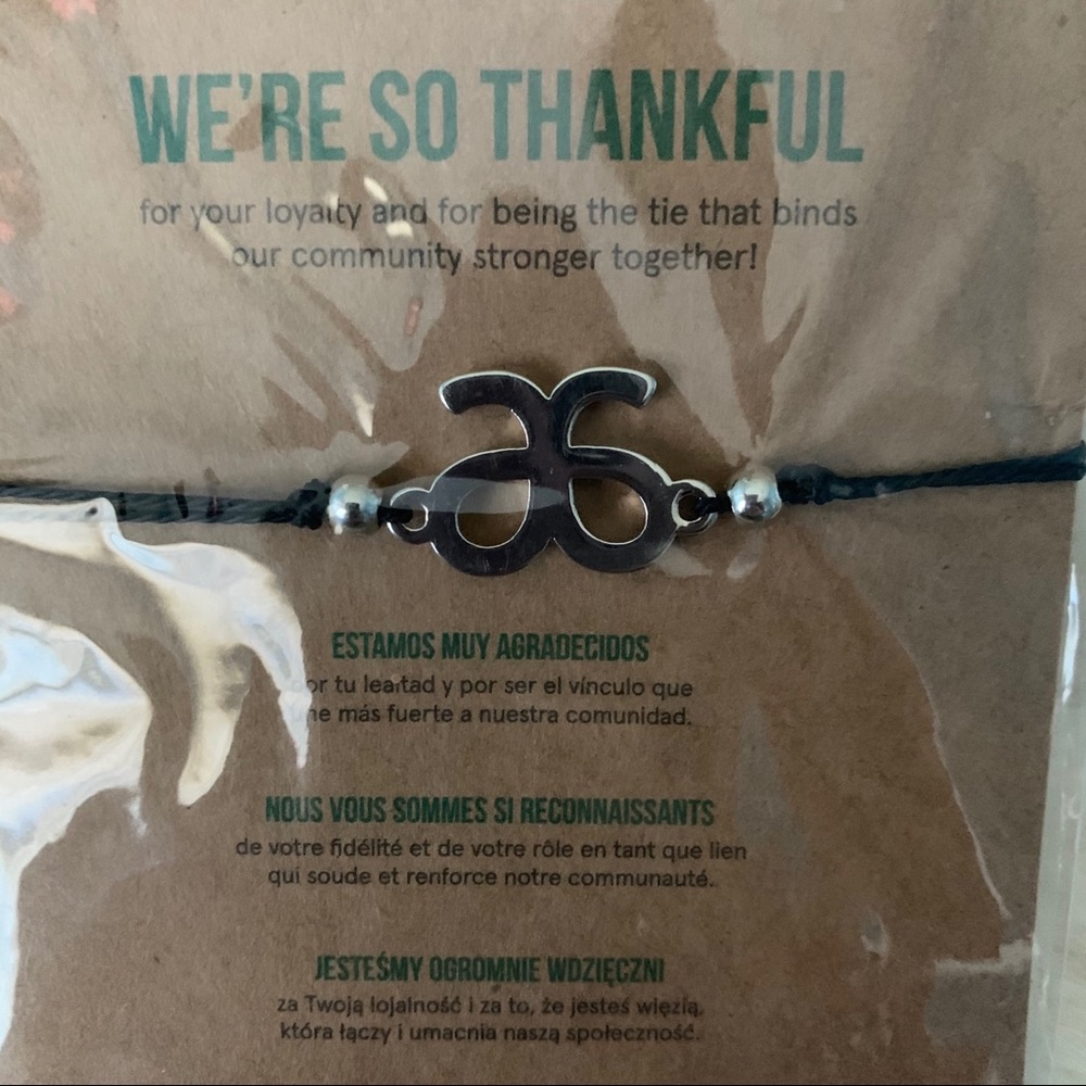 NWT Arbonne We’re So Thankful Charm Bracelet